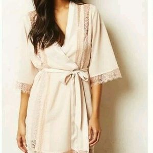 Anthropologie lace robe